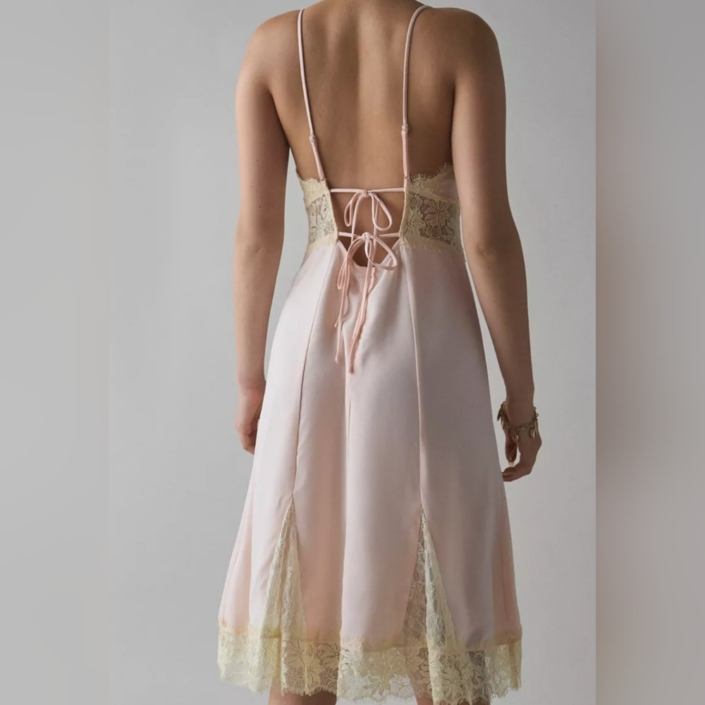 Kimchi Blue Dipped in Lace Satin Slip Midi Dress - Picture 5 of 14